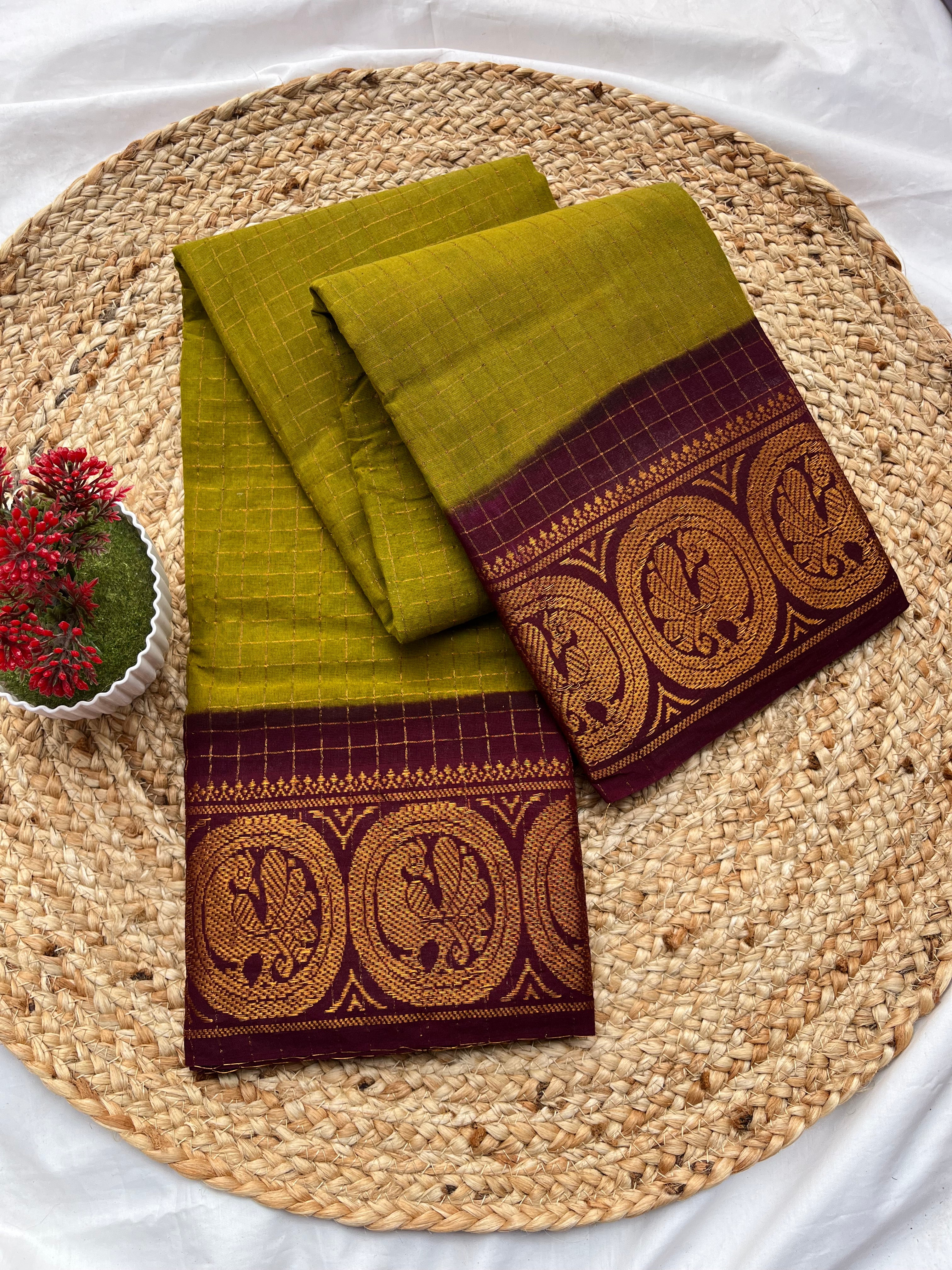 Sungudi methi green & maroon