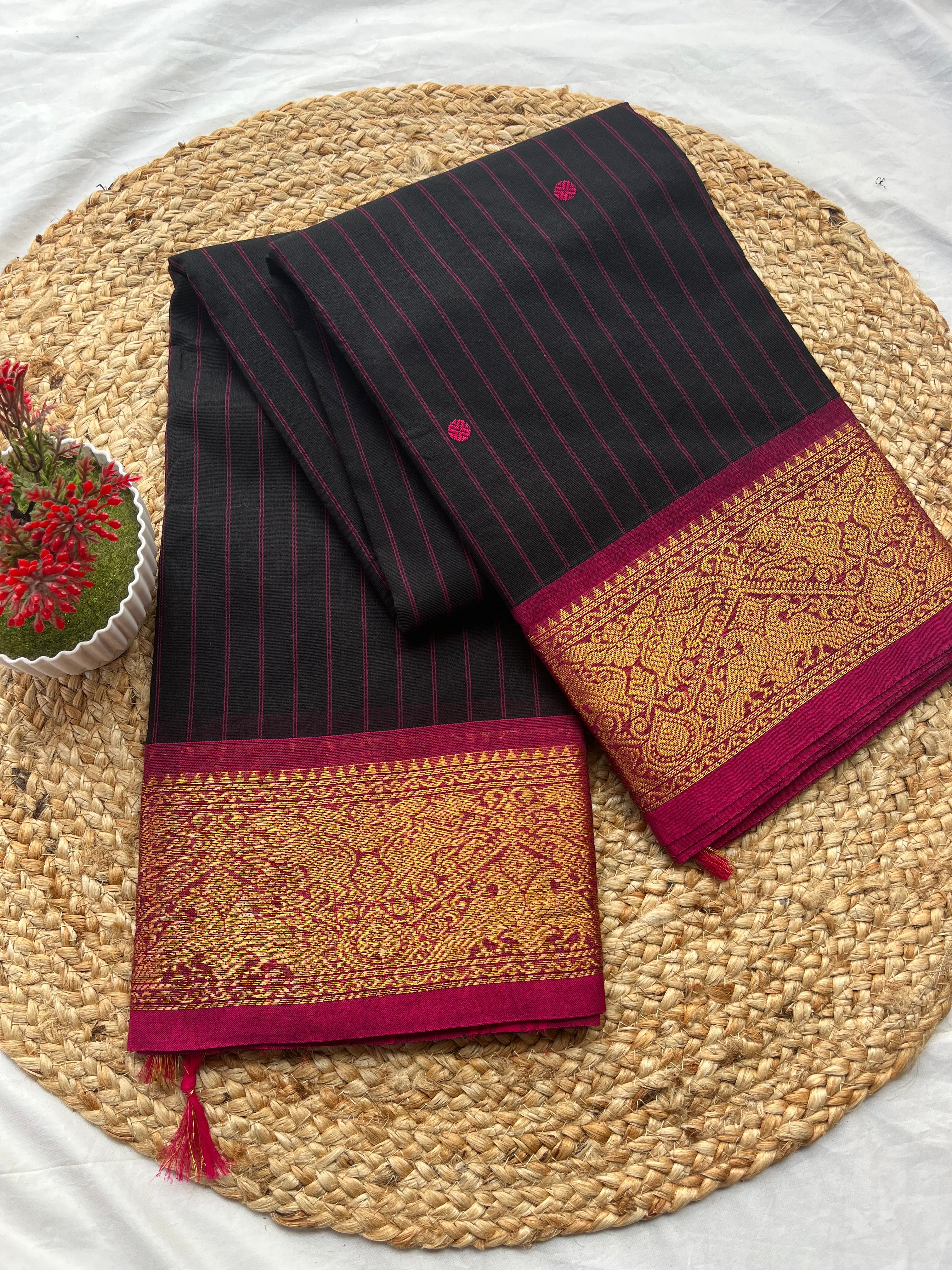 Chettinad Cotton Black & Pink-stripes butta