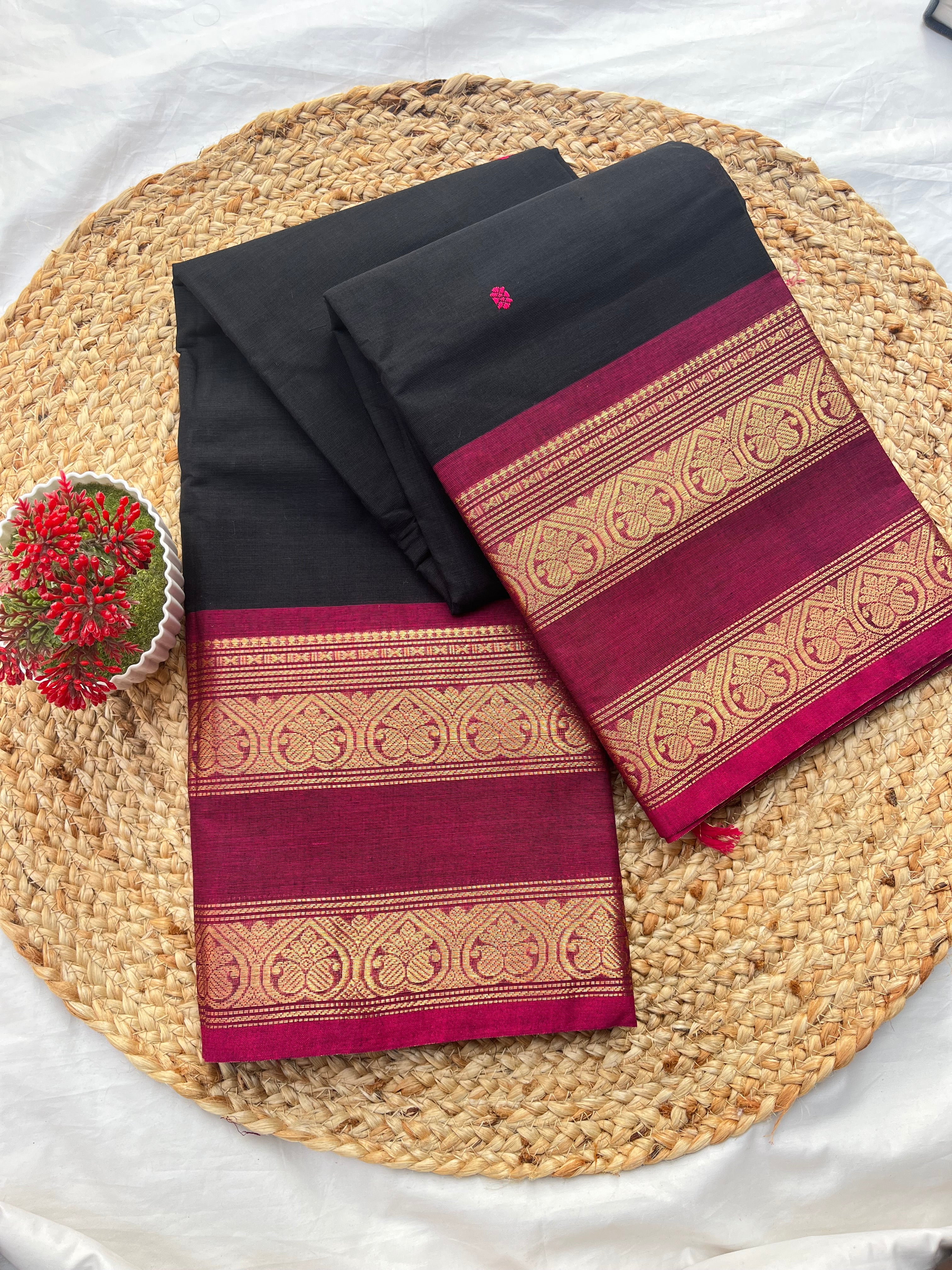 Chettinad cotton black & pink gab-Butta