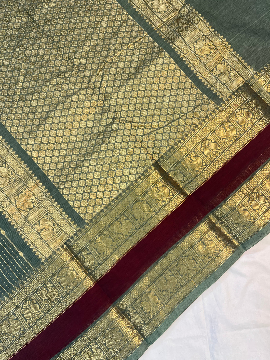 Kanchi Vairaoosi Silk cotton premium weaves - ash