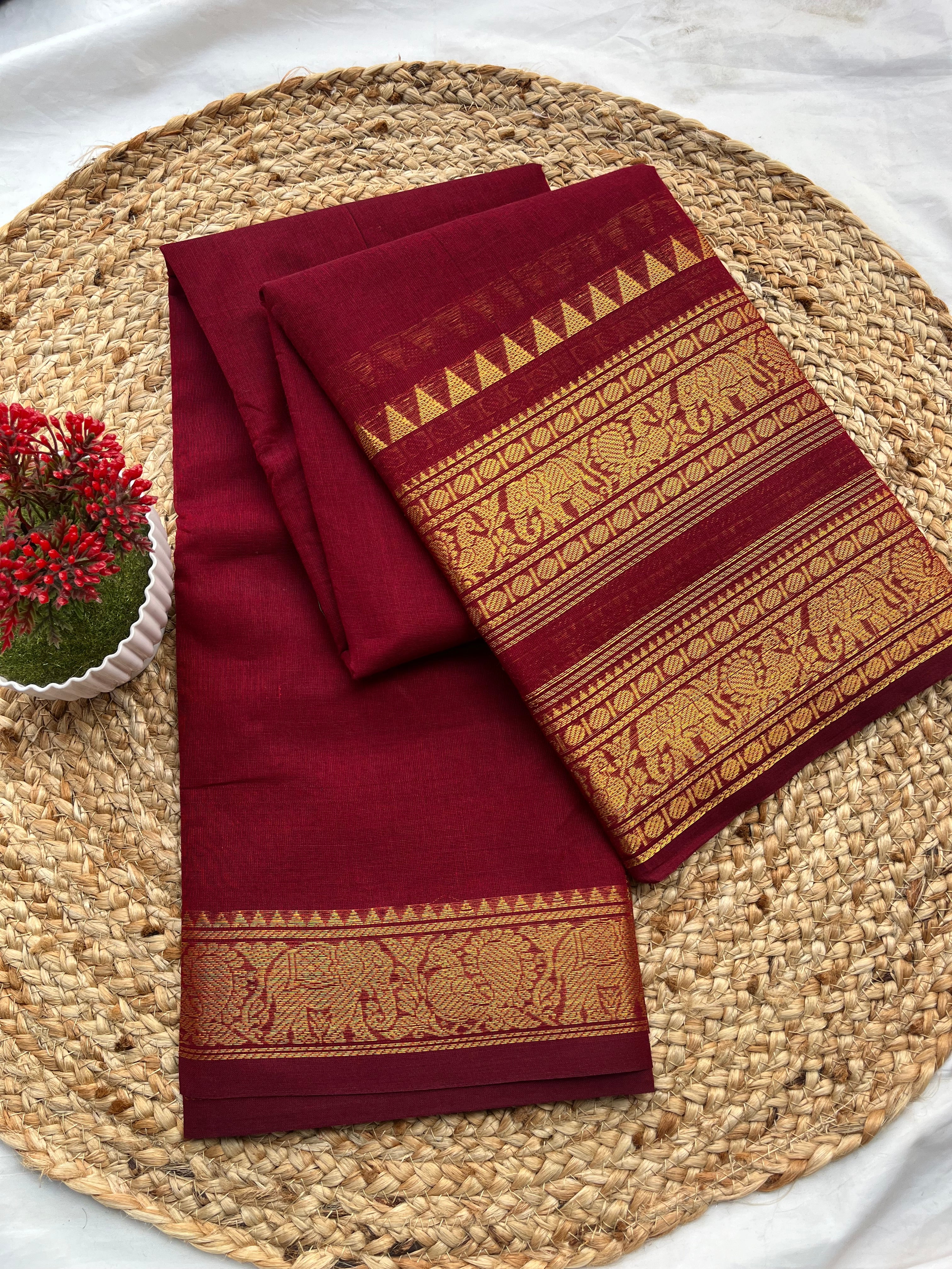 Chettinad cotton maroon-double border plain
