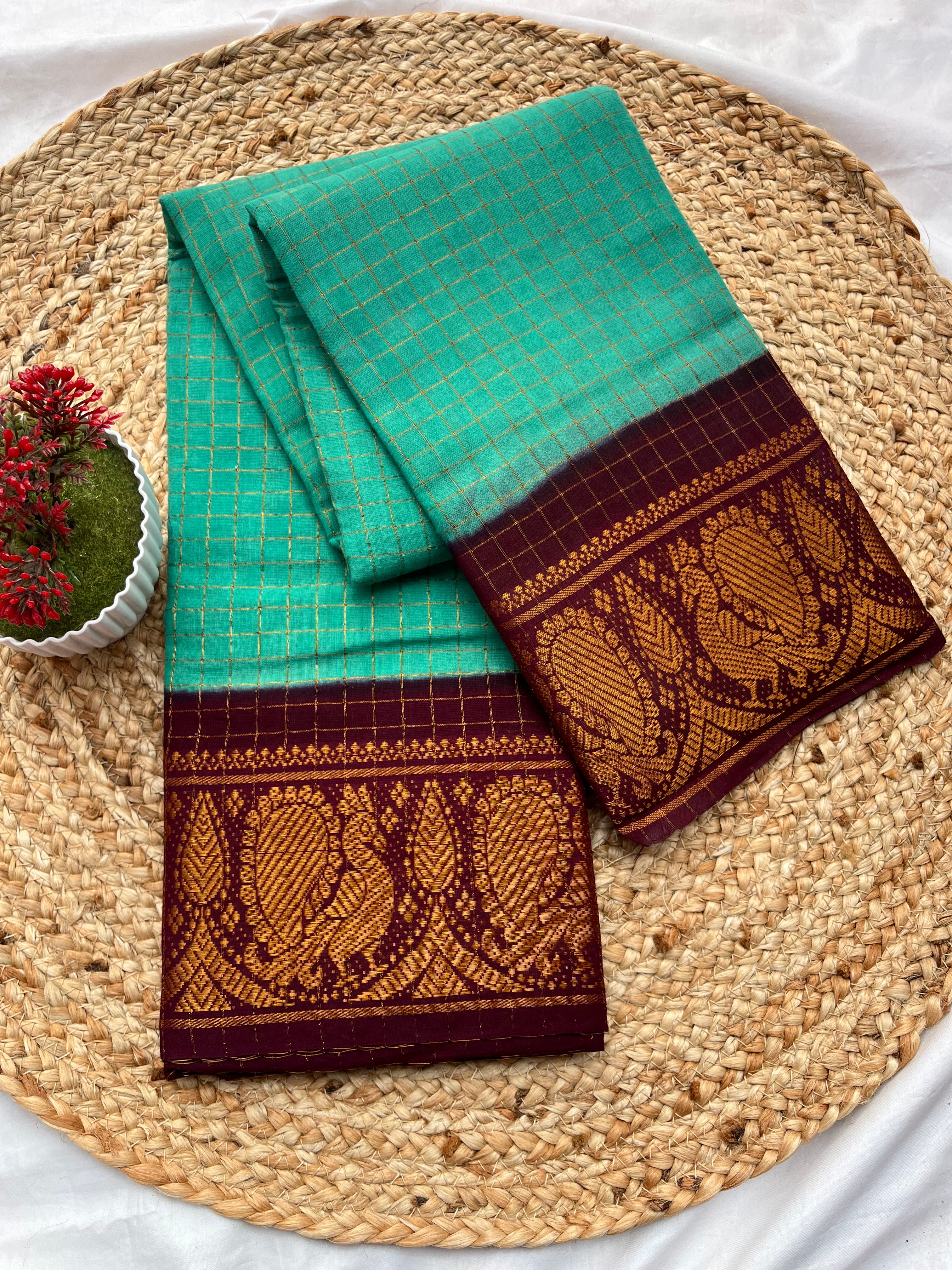 Sungudi rama green & maroon