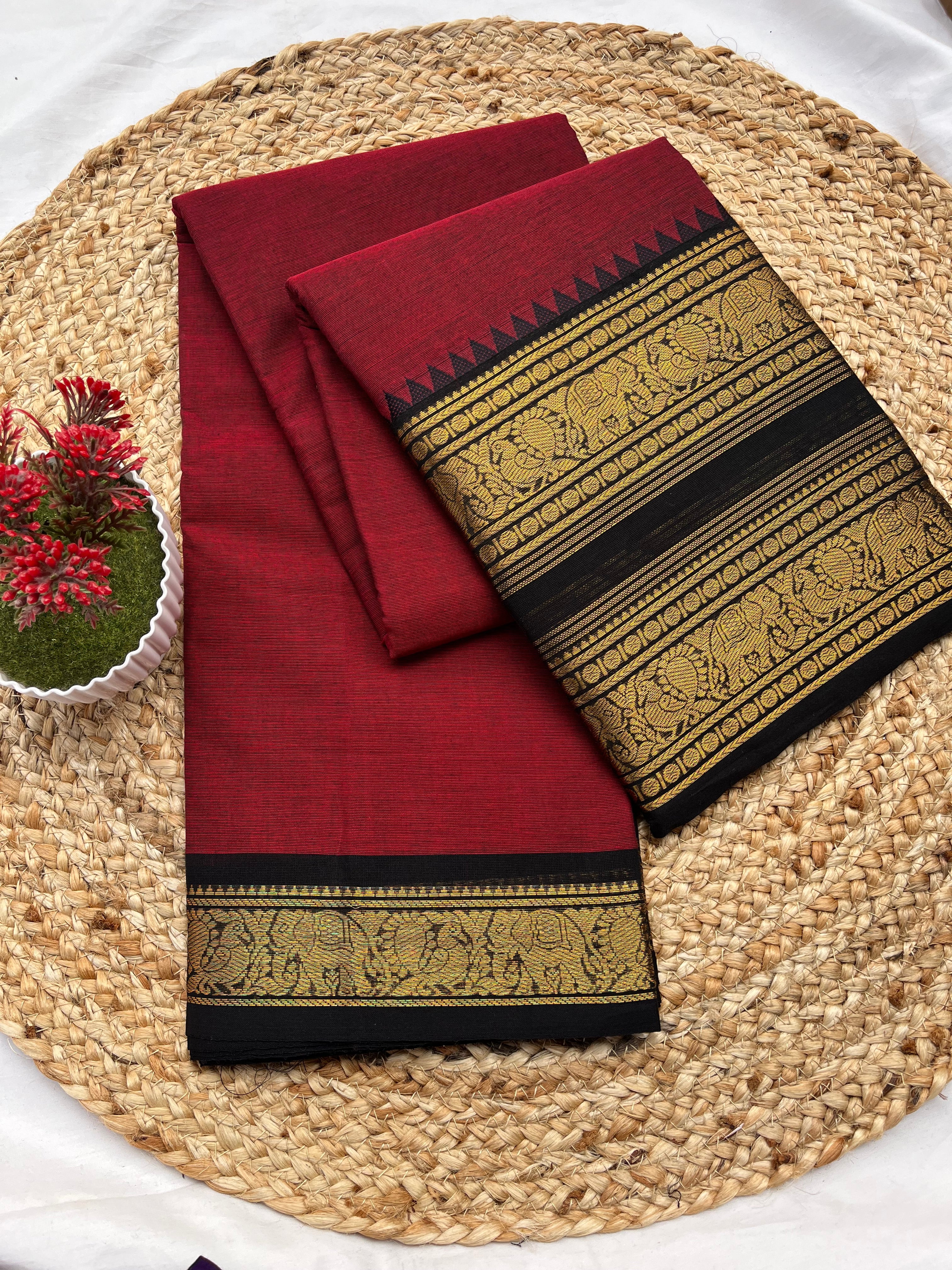 Chettinad cotton Maroon & Black-Double border Plain