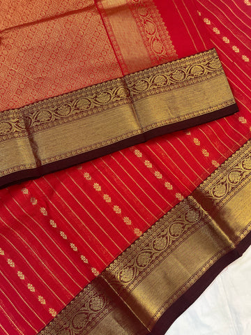 Kanchi Vairaoosi Silk cotton premium weaves - red