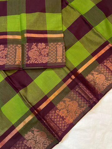 Madras Kattam- Handloom weaves- green
