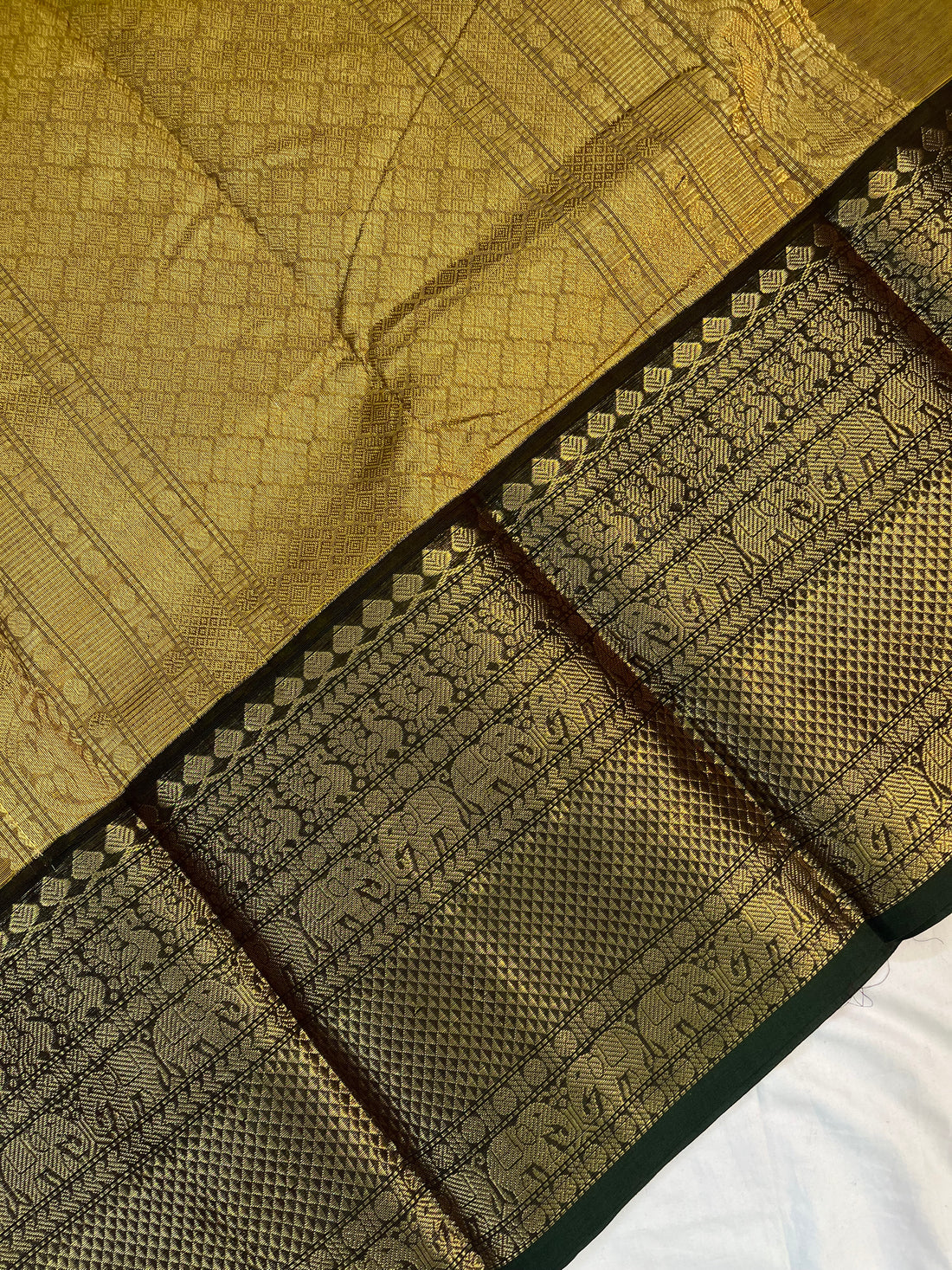 Kanchi Vairaoosi Silk cotton premium weaves - mustard