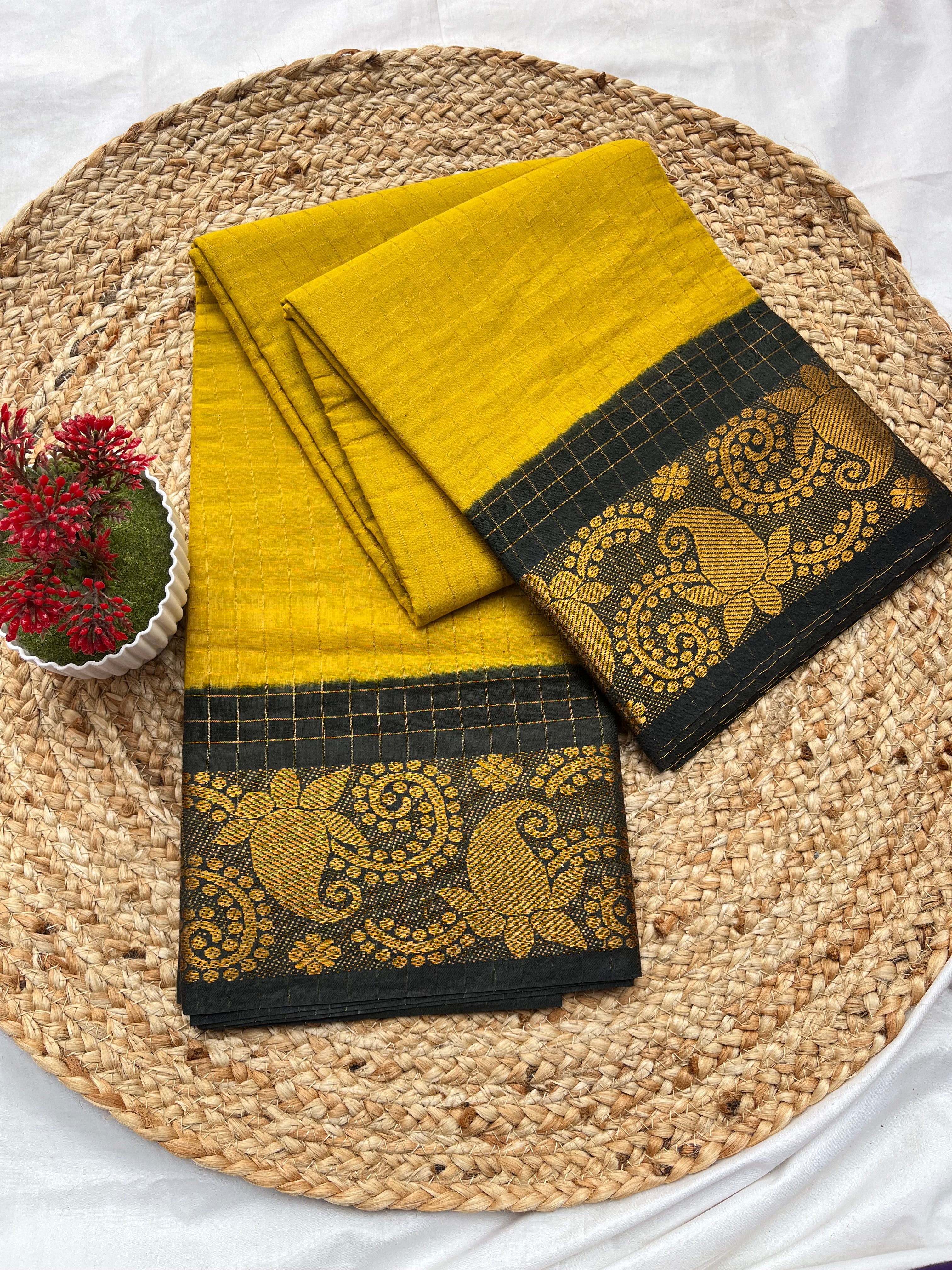 Sungudi methi yellow & black