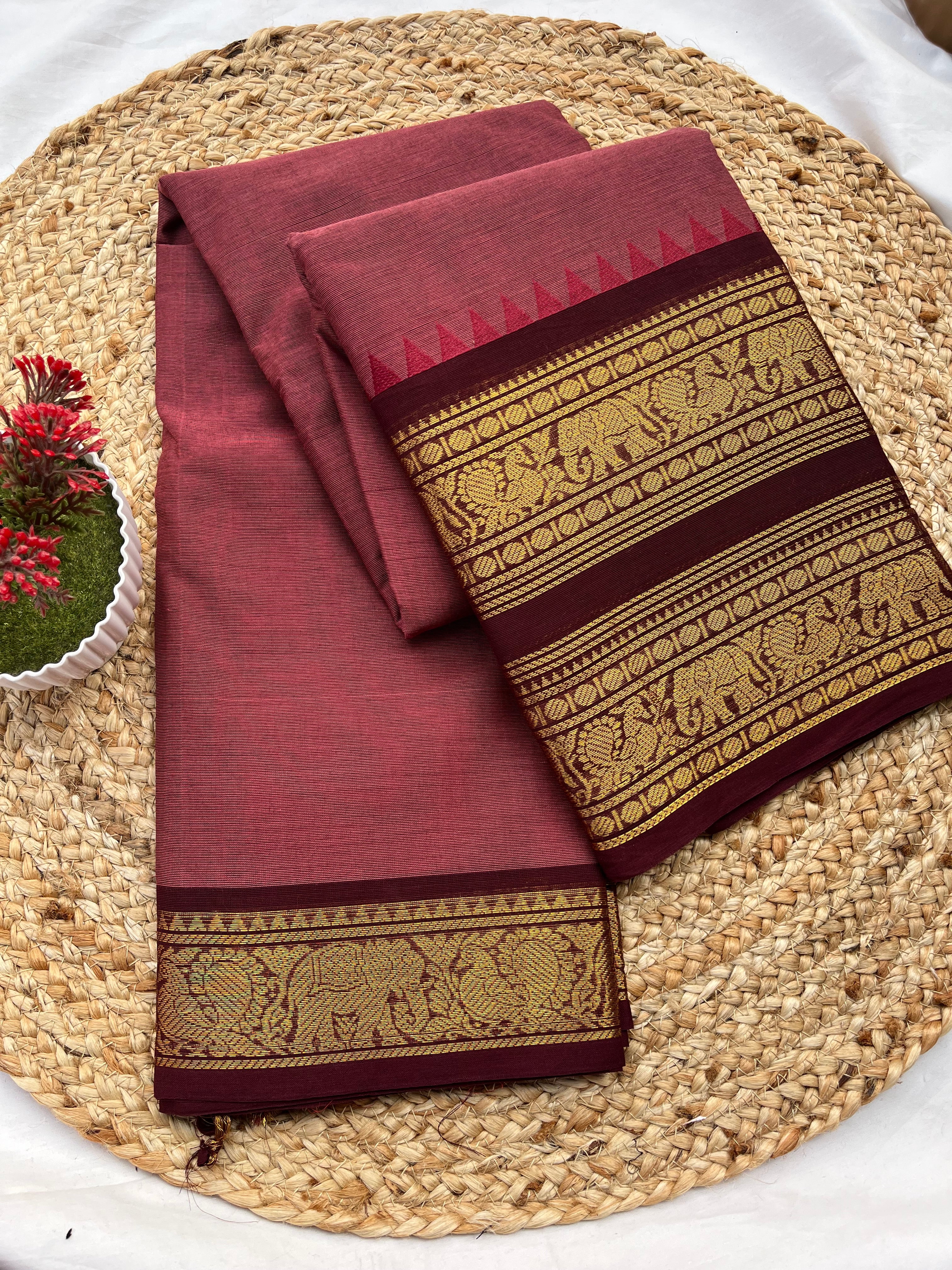 Chettinad cotton Onion pink & maroon-double border plain