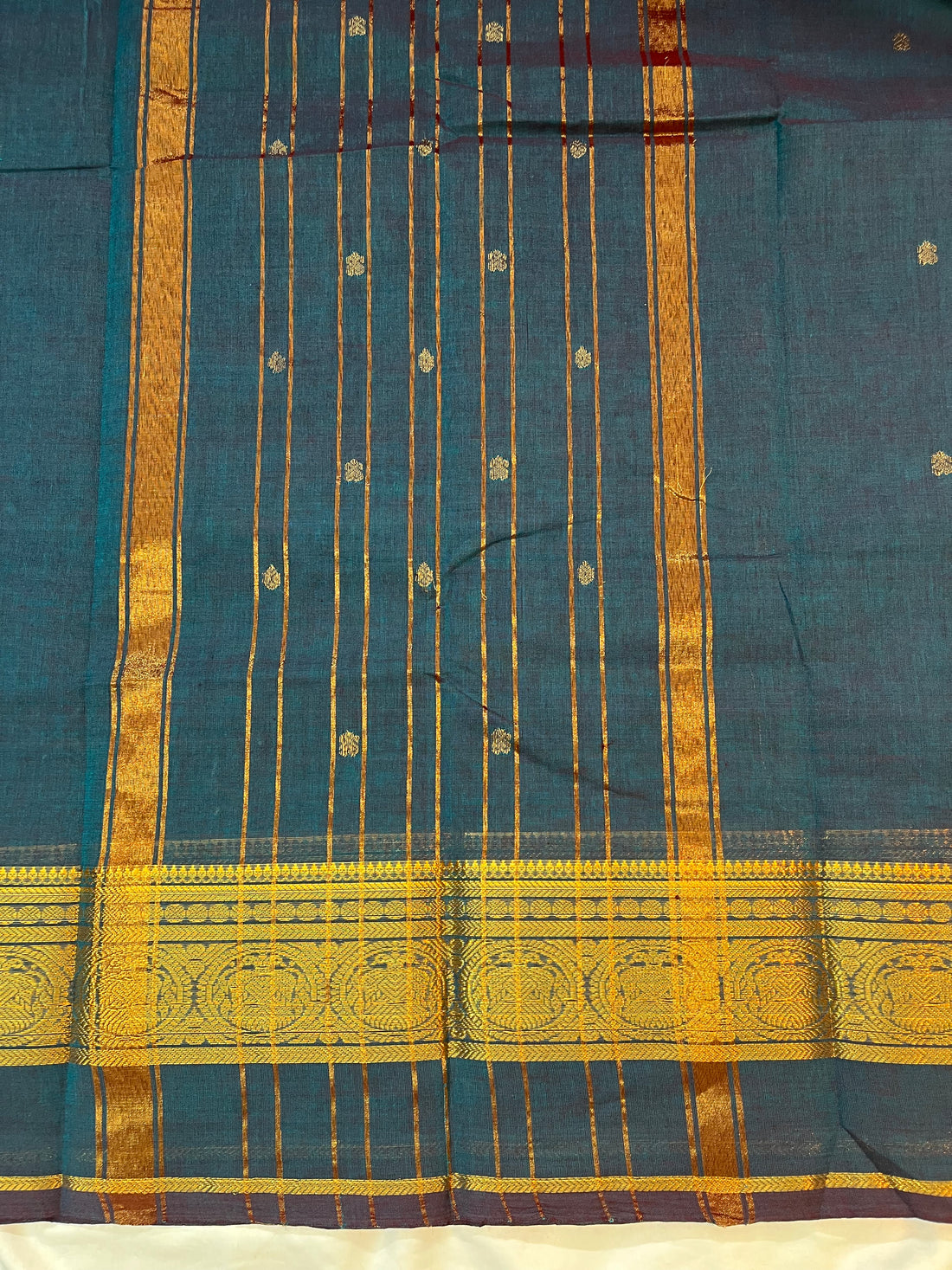 Chettinad cotton saree -dual tone blue-butta
