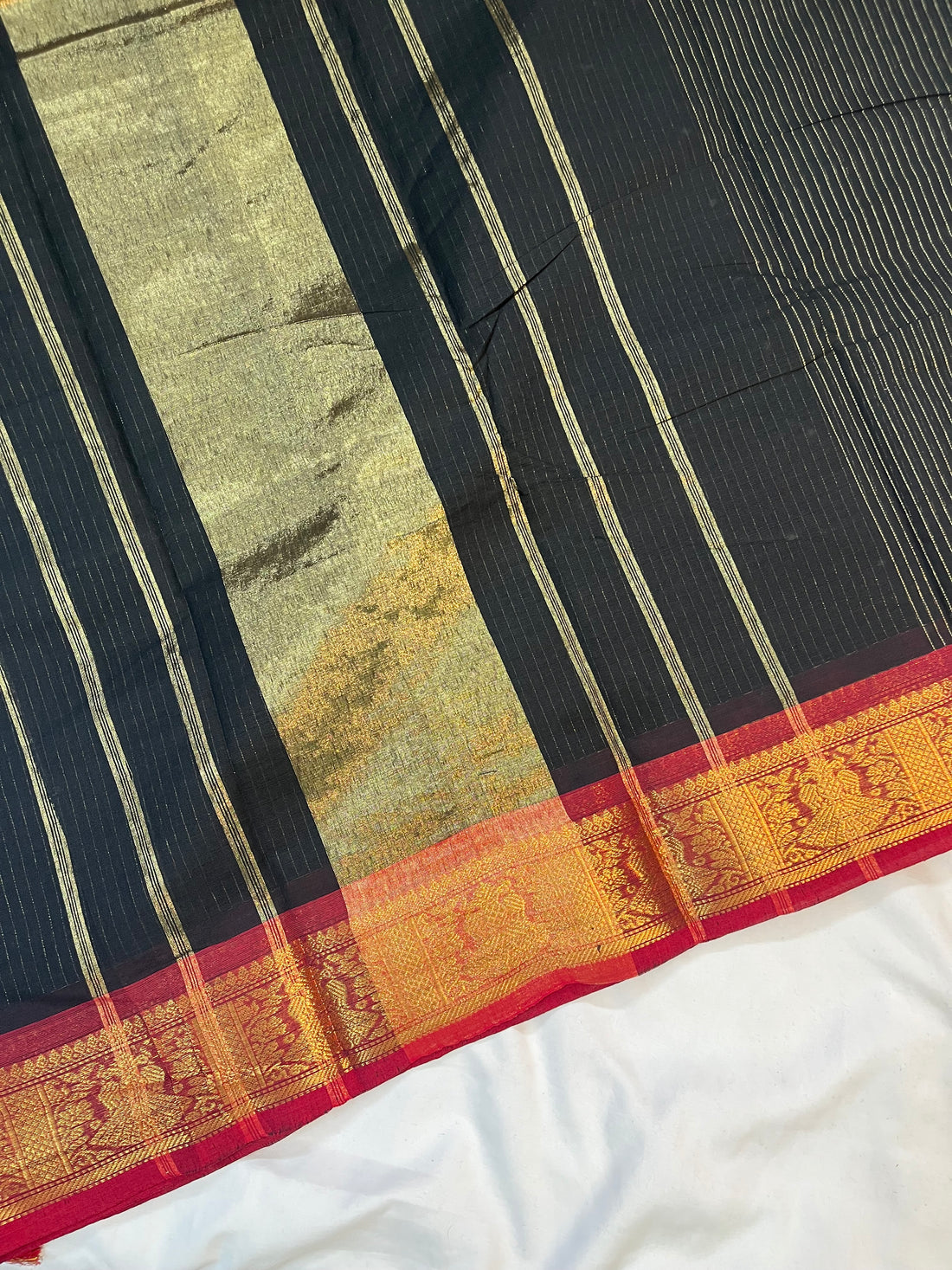 Chettinad cotton saree - black & red - checks