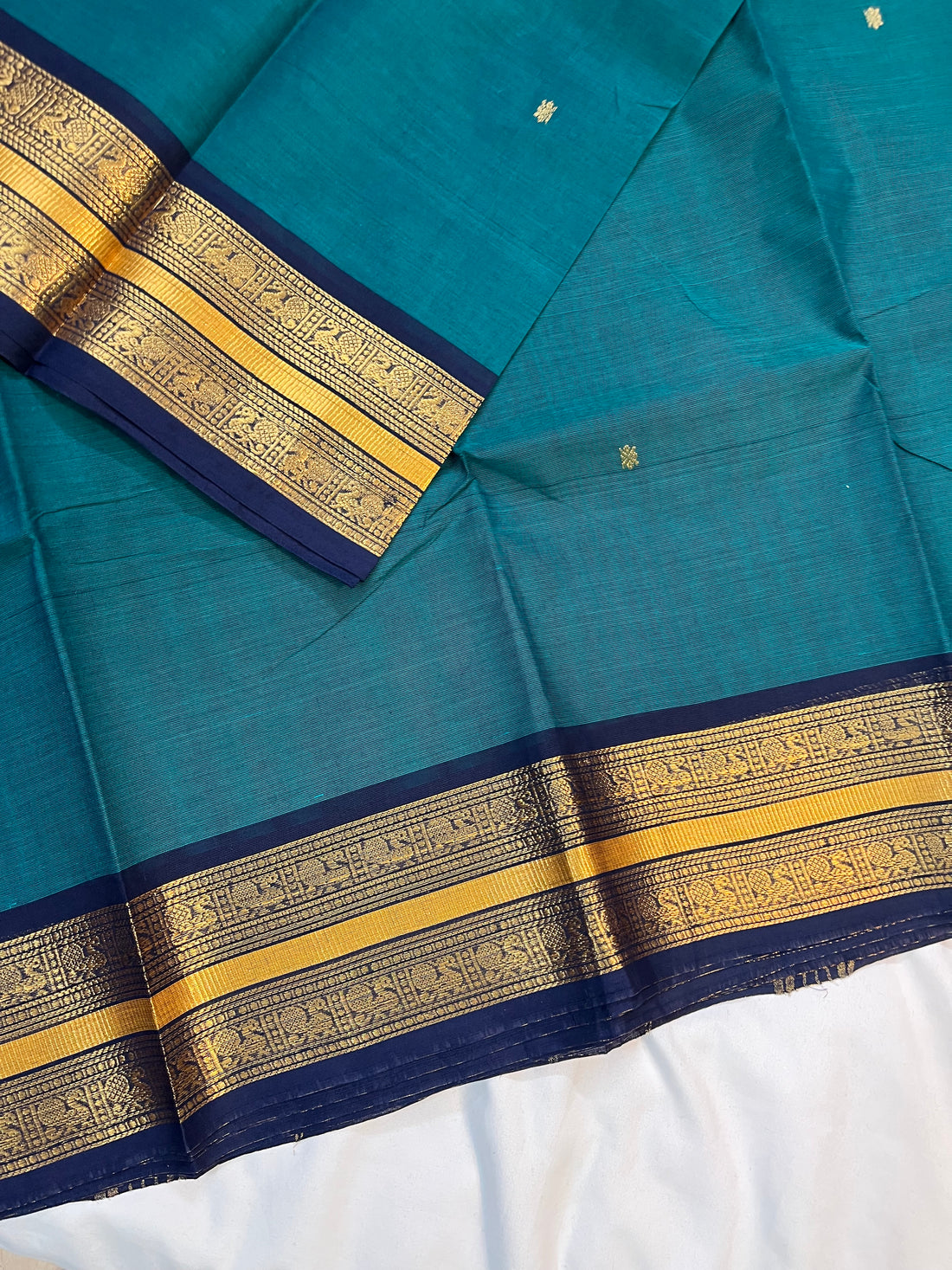 Chettinad cotton saree - blue -Butta