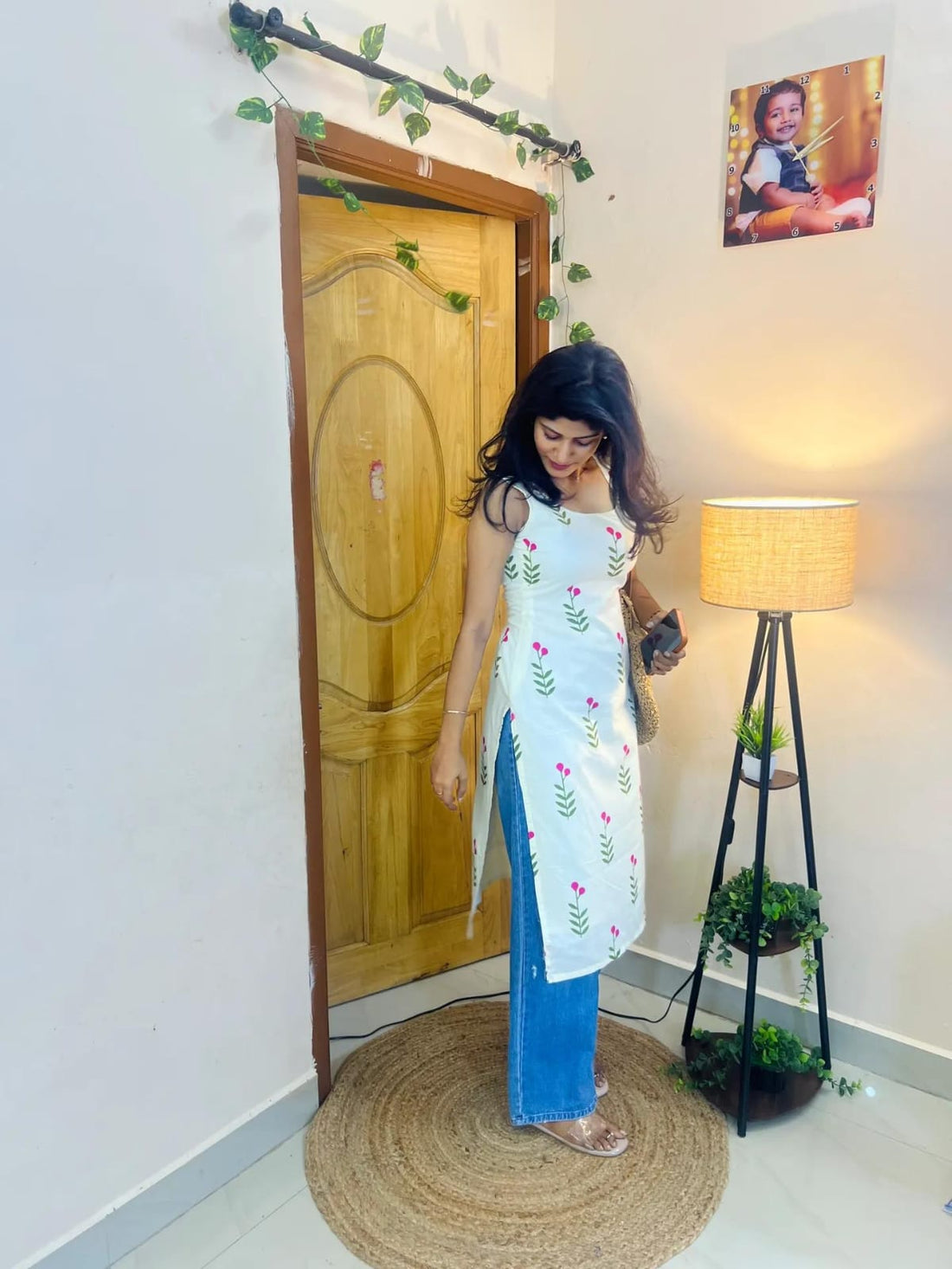 Nyra 2 in 1 Kurtis - White