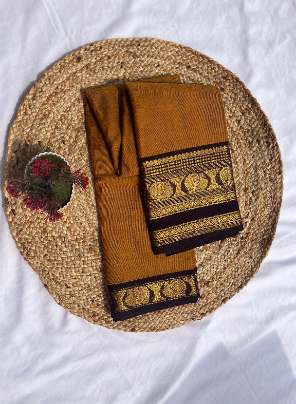 Plain Saree ( Big Border )